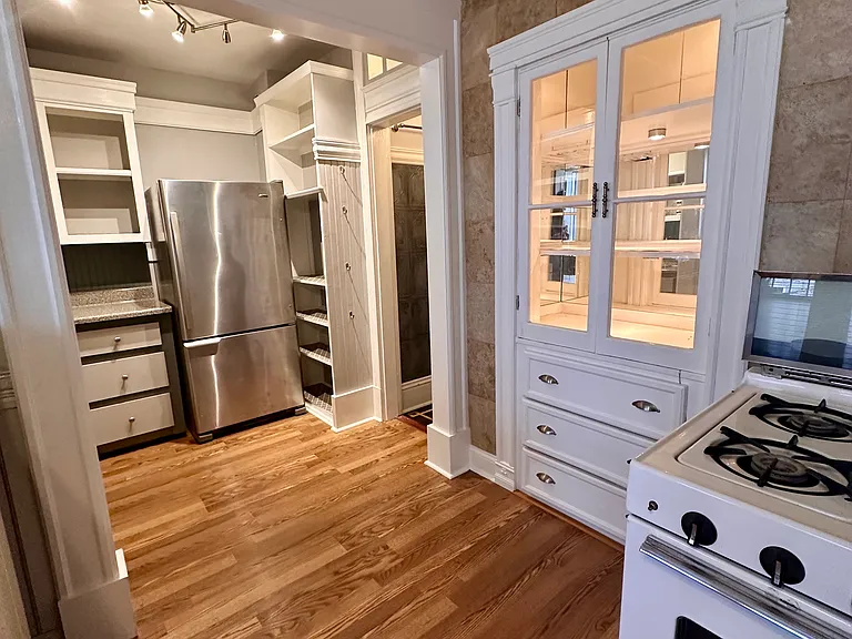 7 Dupont St #1L — Photo 9