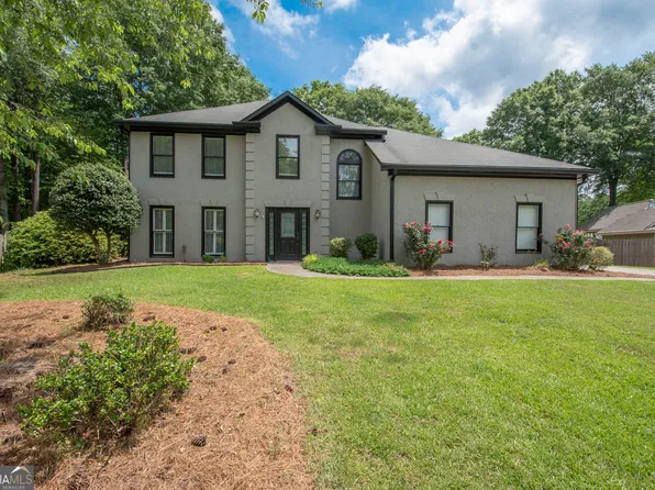 215 Felspar Rdg, Peachtree City, GA 30269