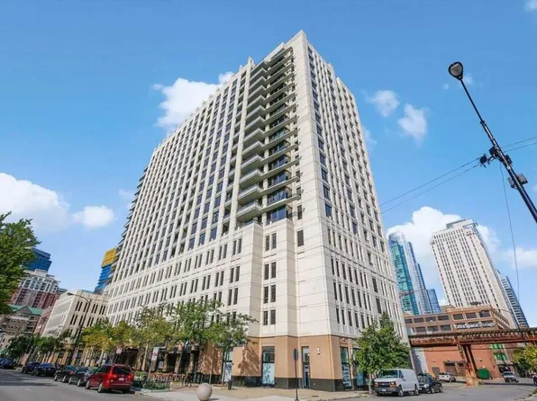 1255 S State St #1802, Chicago, IL 60601