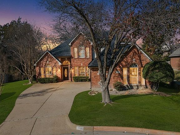 2nd image of 225 Freedom Ct