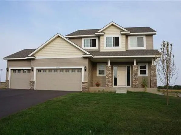 900 Forest Edge Dr, Jordan, MN 55352