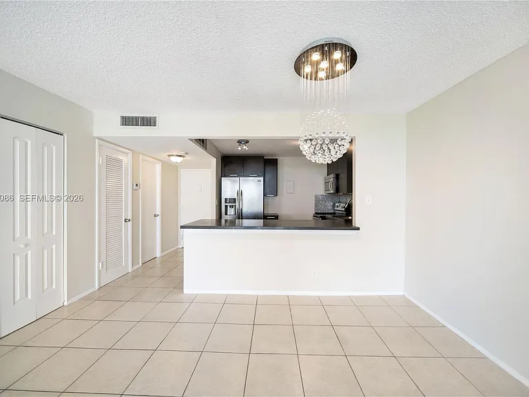 16740 NE 9th Ave #609 — Photo 6
