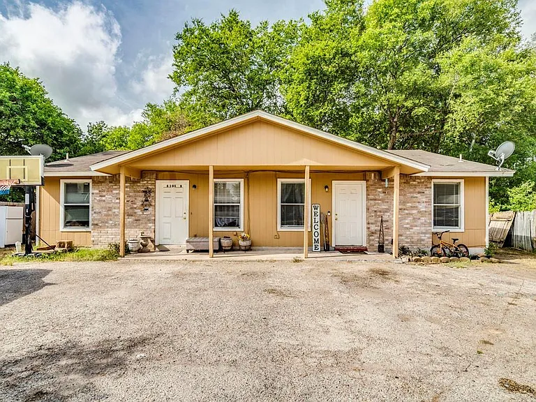 6105 Ada Ct — Photo 1