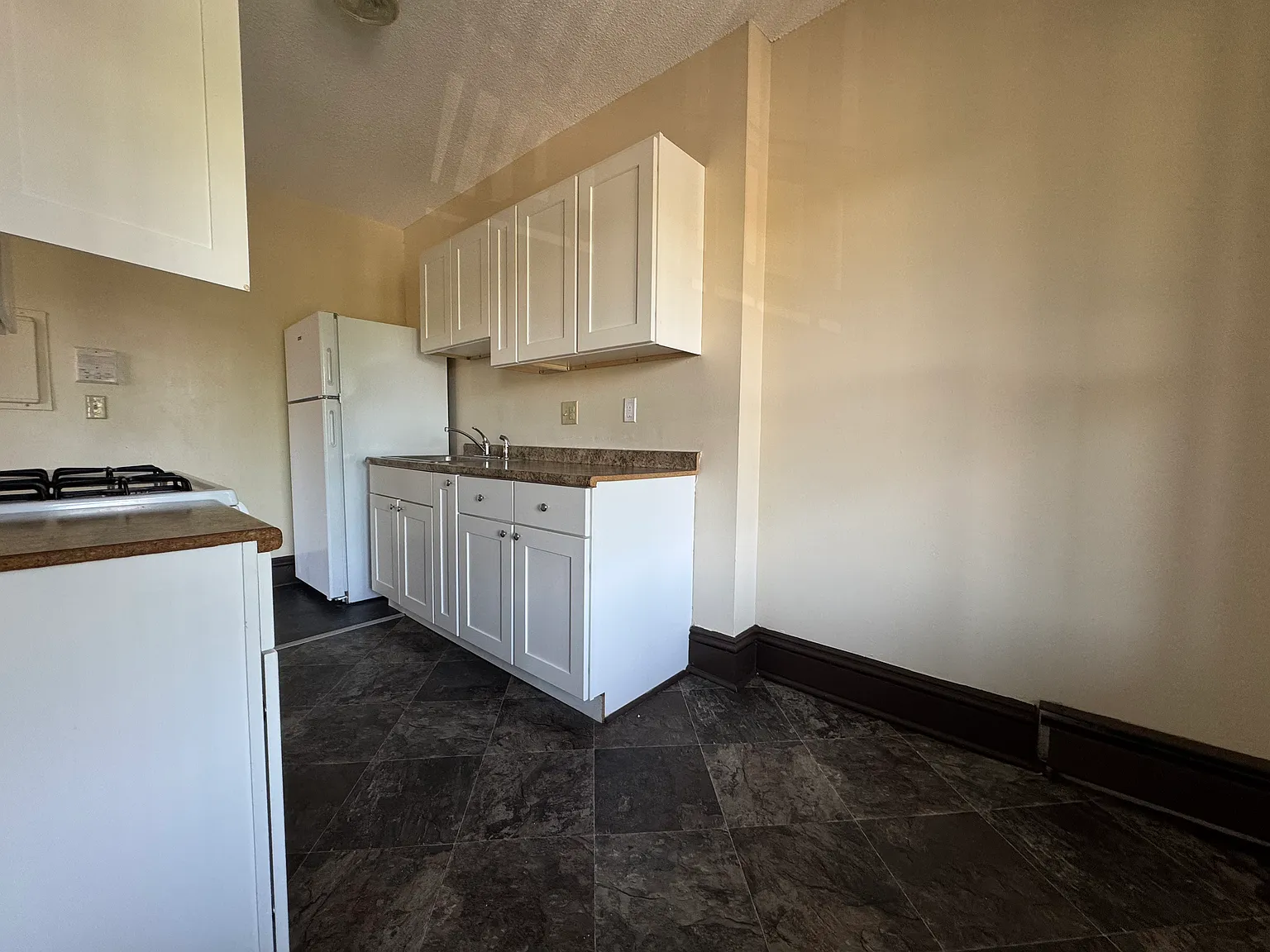 1 bed, 625 sqft, $1,195 — Photo 4