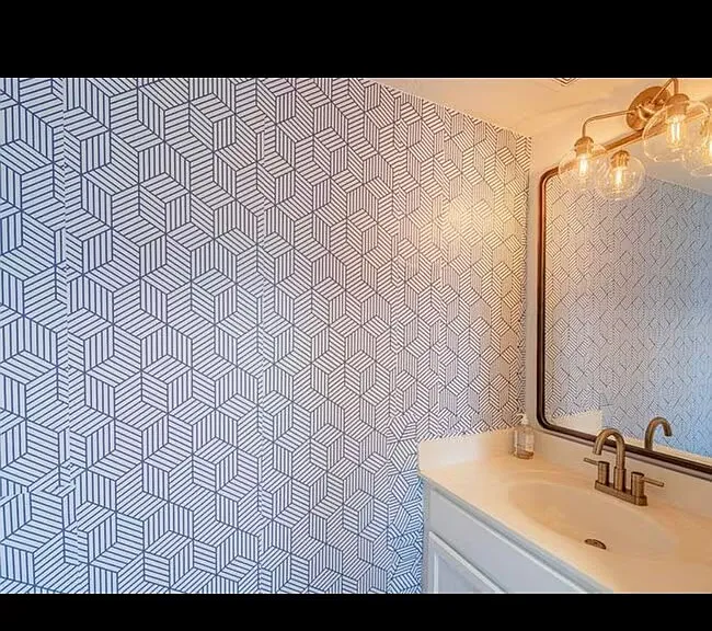 425 Whitby St — Photo 24