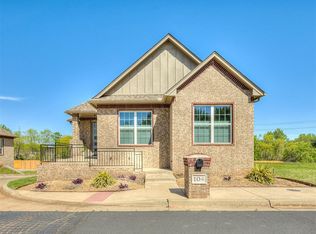 104 Rue De Montserrat, Norman, OK 73071