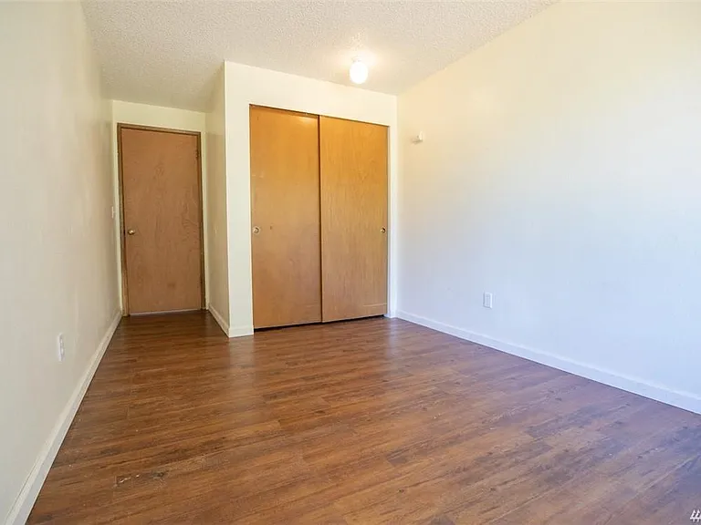 8985 Miller Rd NE — Photo 21