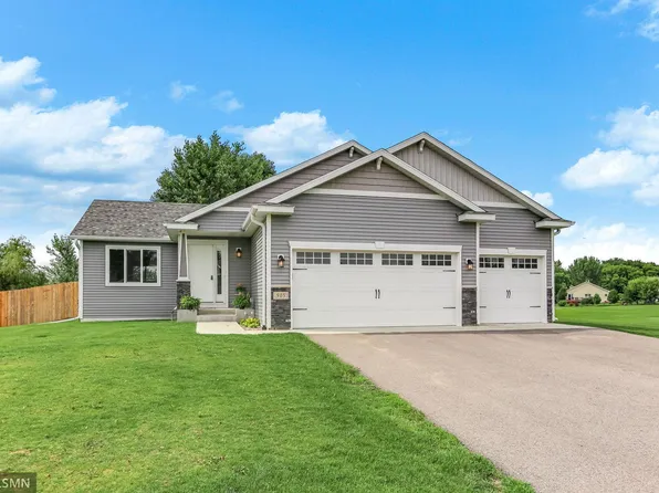 905 Beech Ln, Annandale, MN 55302