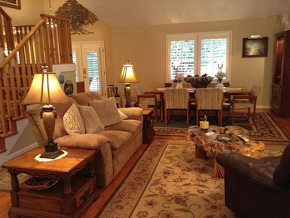 5th image of 128 Lee Road 343