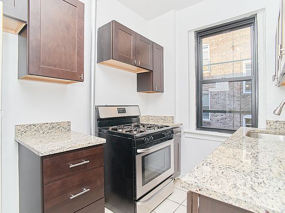3rd image of 736 W 173rd St APT C55