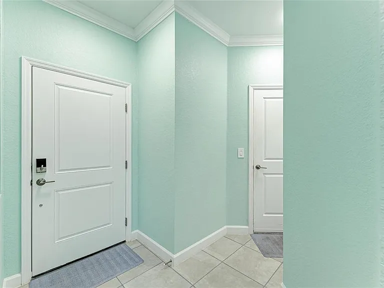8613 Seasalt Loop — Photo 20