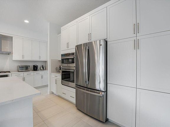 3rd image of 17496 Sparkling River Rd