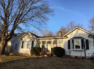 1731 Northwest Dr, Des Moines, IA 50310