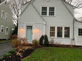 8 Cliffside Rd, Marblehead, MA 01945