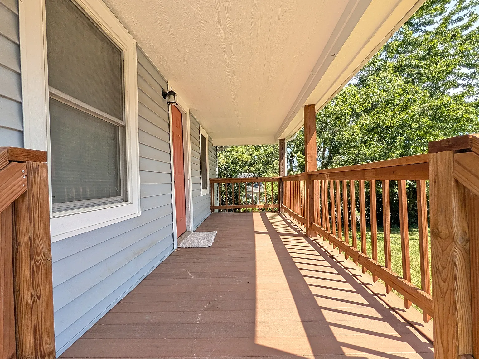 3 bed, 1064 sqft, $1,800 — Photo 4