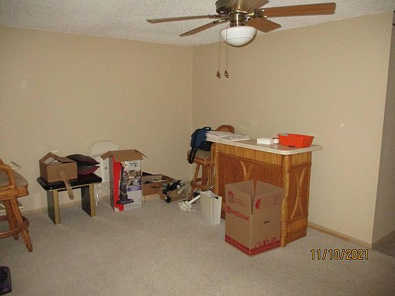 4th image of 382 NE Surrey St