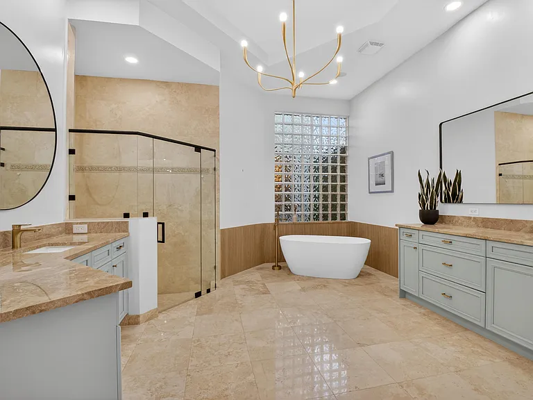 17921 Villa Club Way — Photo 33