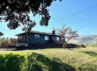 3825 Pleasant Ridge Rd, The Dalles, OR 97058