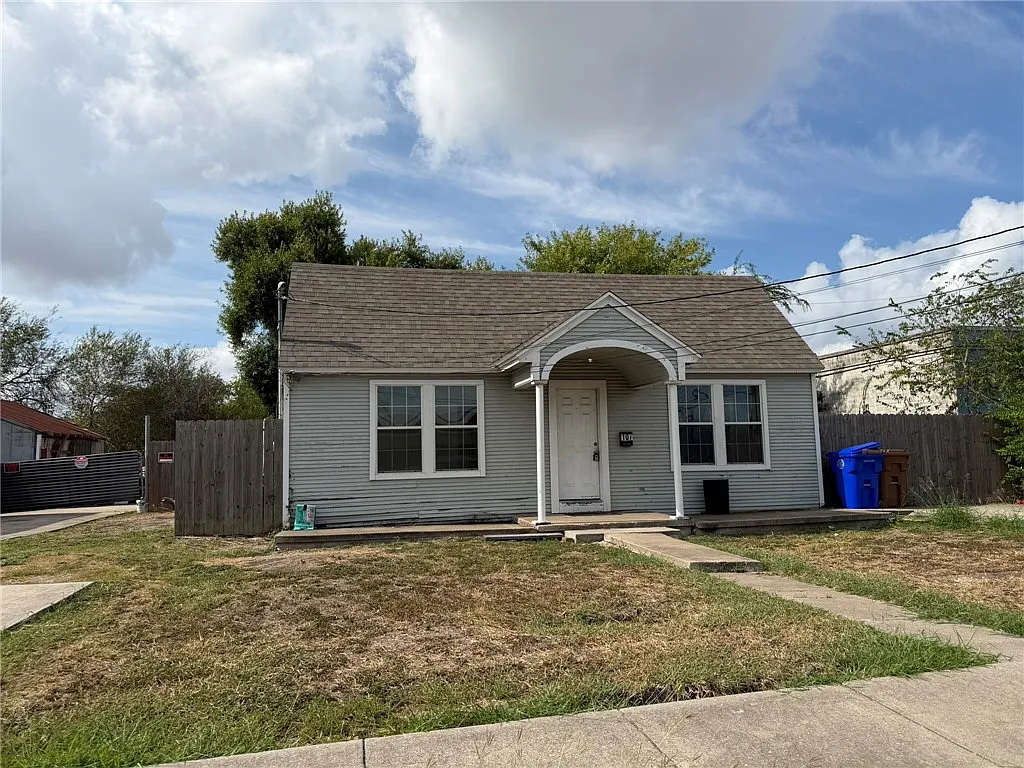 2 bed, 988 sqft, $1,200 — Photo 2