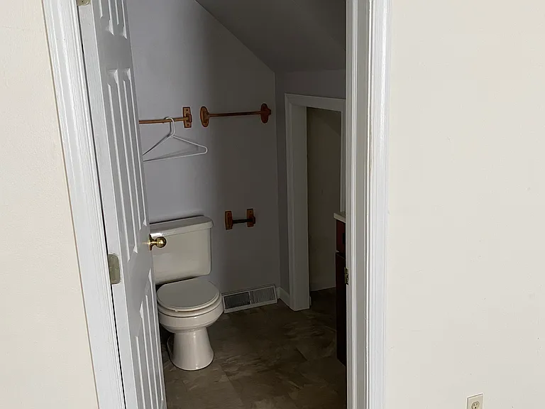29 S Melcher St #2 — Photo 11