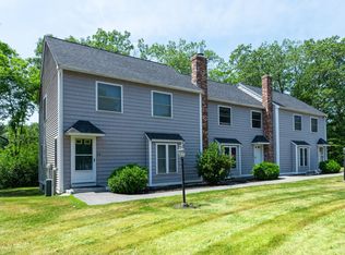 27 Downing Ct #27, Exeter, NH 03833