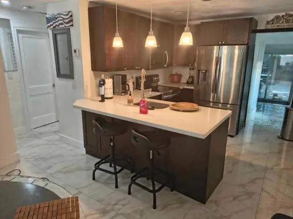 2206 Coolidge St, Hollywood, FL 33020