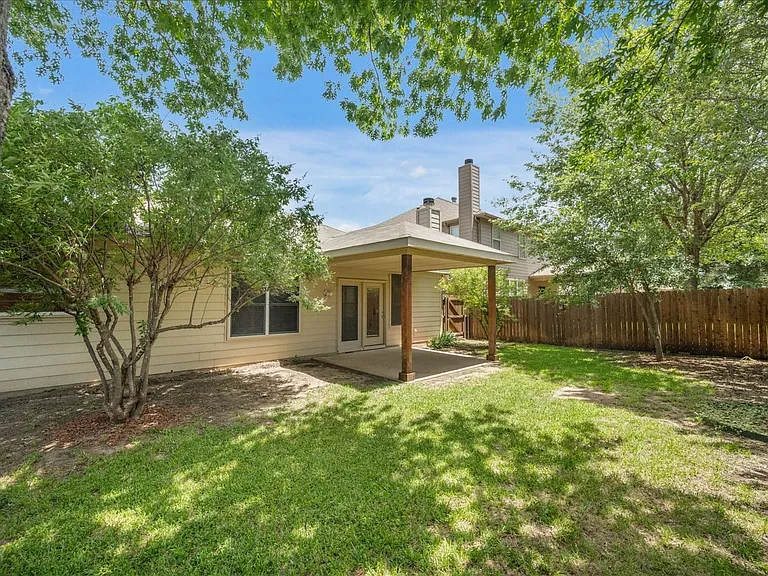 5817 Quicksilver Dr — Photo 26