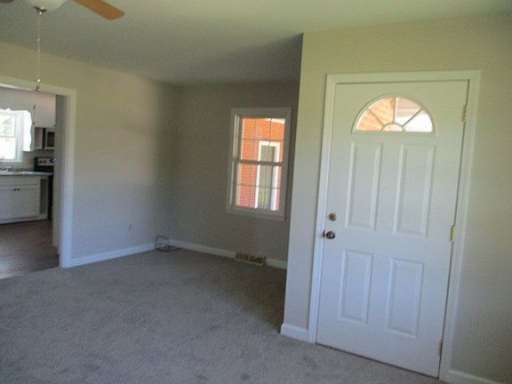 2nd image of 103 Anderson Dr