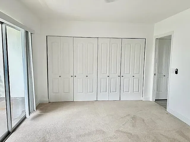 251 Brighton Dr #F — Photo 3