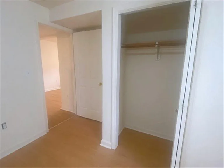3 Kent Ct #5 — Photo 6