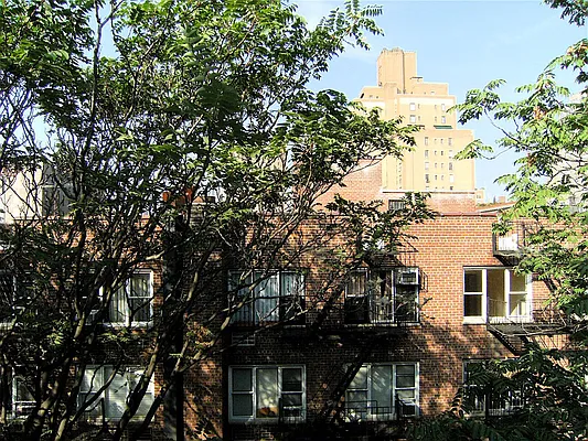 Rented by City Connections Realty | media 13