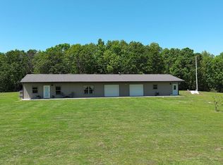 475 Sycamore Ln, Anderson, MO 64831