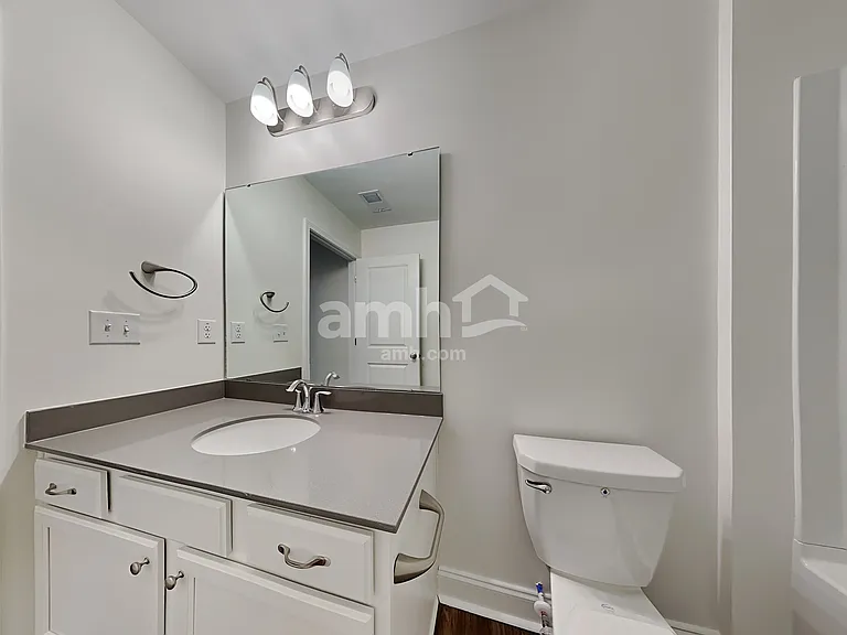 313 W Cartess Rd — Photo 23