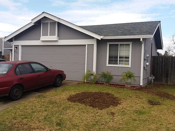 2nd image of 8221 Cottonfield Way