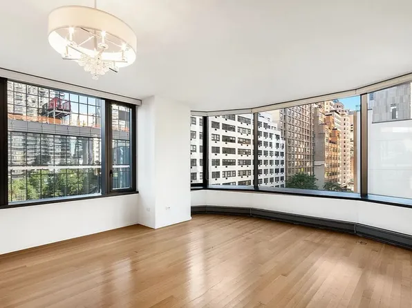 50 United Nations Plz APT 7D, New York, NY 10017