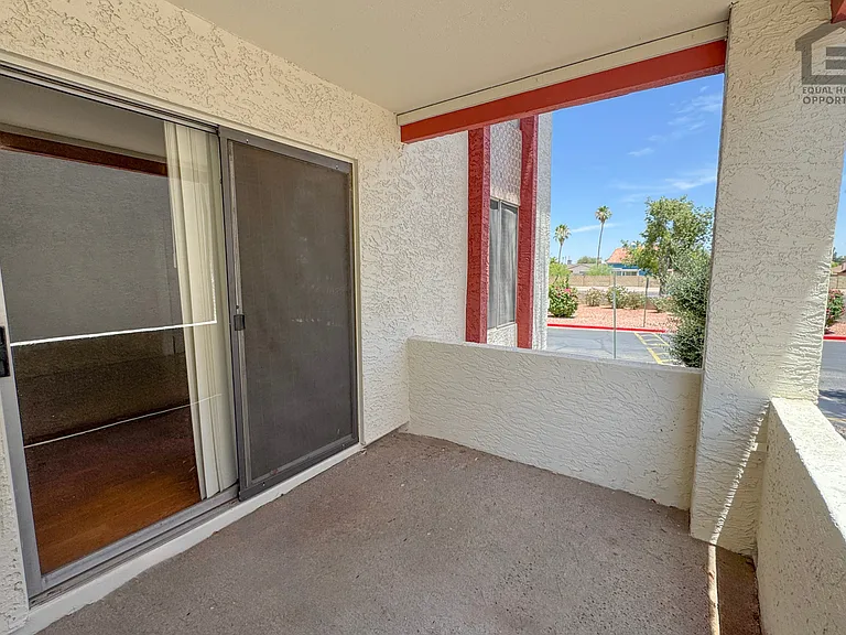 10610 S 48th St #1100 — Photo 28