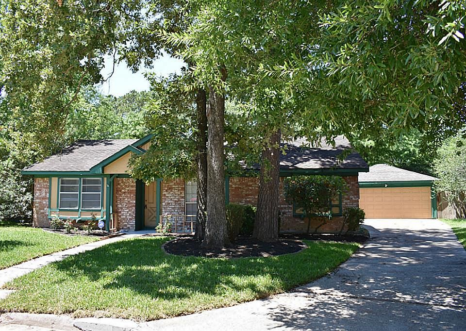 1st image of 3303 Cave Springs Dr