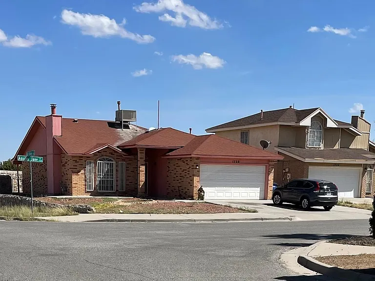 1728 Aquilla Jane Ct — Photo 1