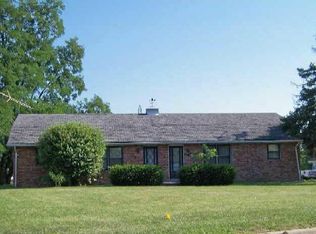 2708-10 W Moore Rd, Muncie, IN 47304