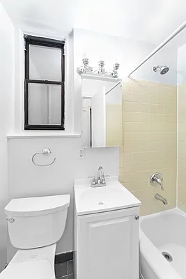 Rented by Oxford Property Group | media 12