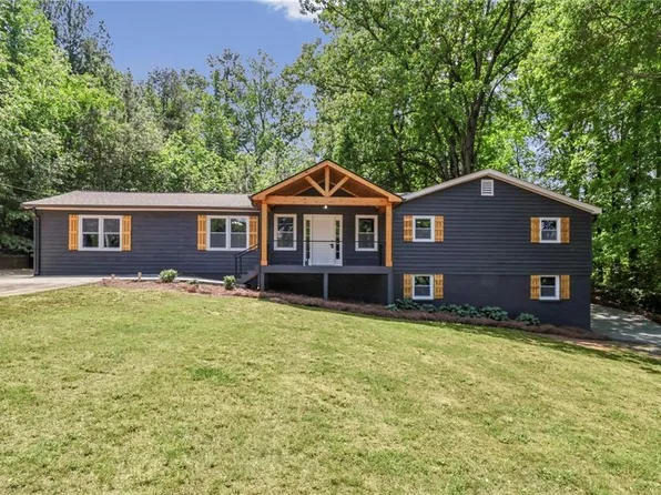 123 Trickum Hills Dr, Woodstock, GA 30188
