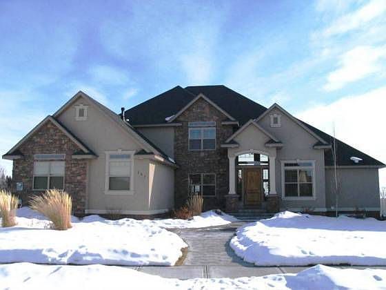 1st image of 167 Stillwater Dr