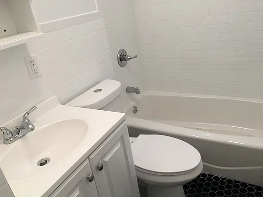 Rented by GPA Realty | media 14