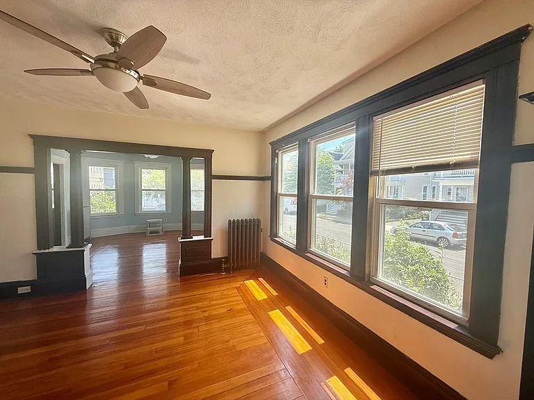 39 Dunbar Ave #1 — Photo 14