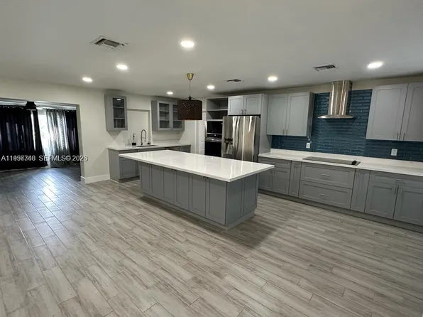 6390 Kimberly Blvd, North Lauderdale, FL 33068