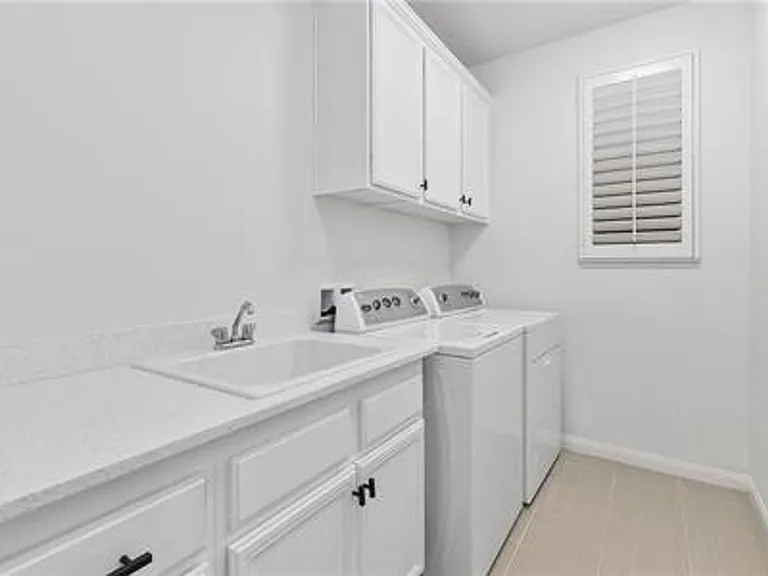 31650 Sweetwater Cir — Photo 22