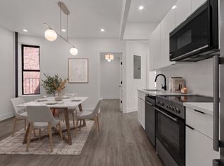 301 E 90th St APT 4C, New York, NY 10128