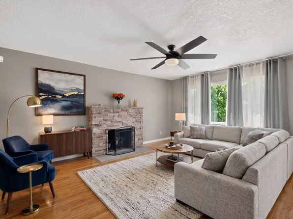 2709 Valencia Dr NE, Albuquerque, NM 87110