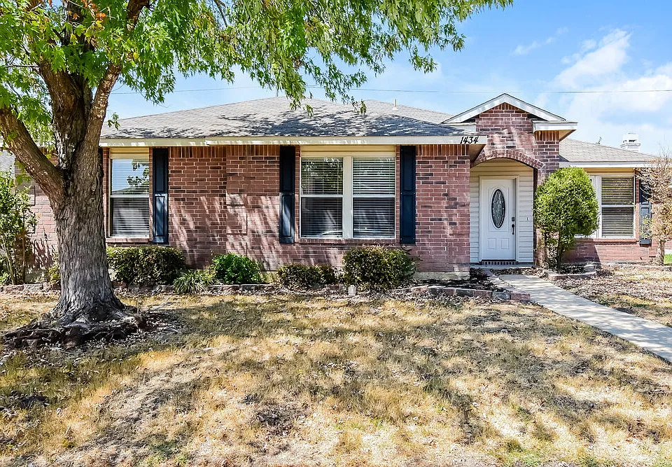 1434 Hickory Creek Ln