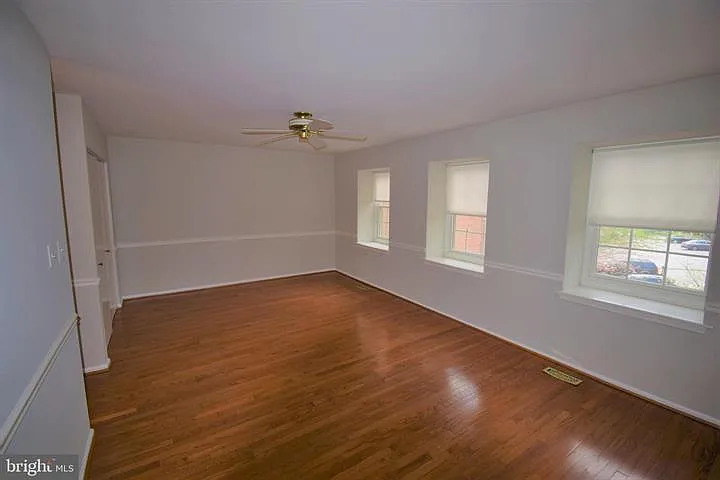 8243 Cedar Landing Ct — Photo 21
